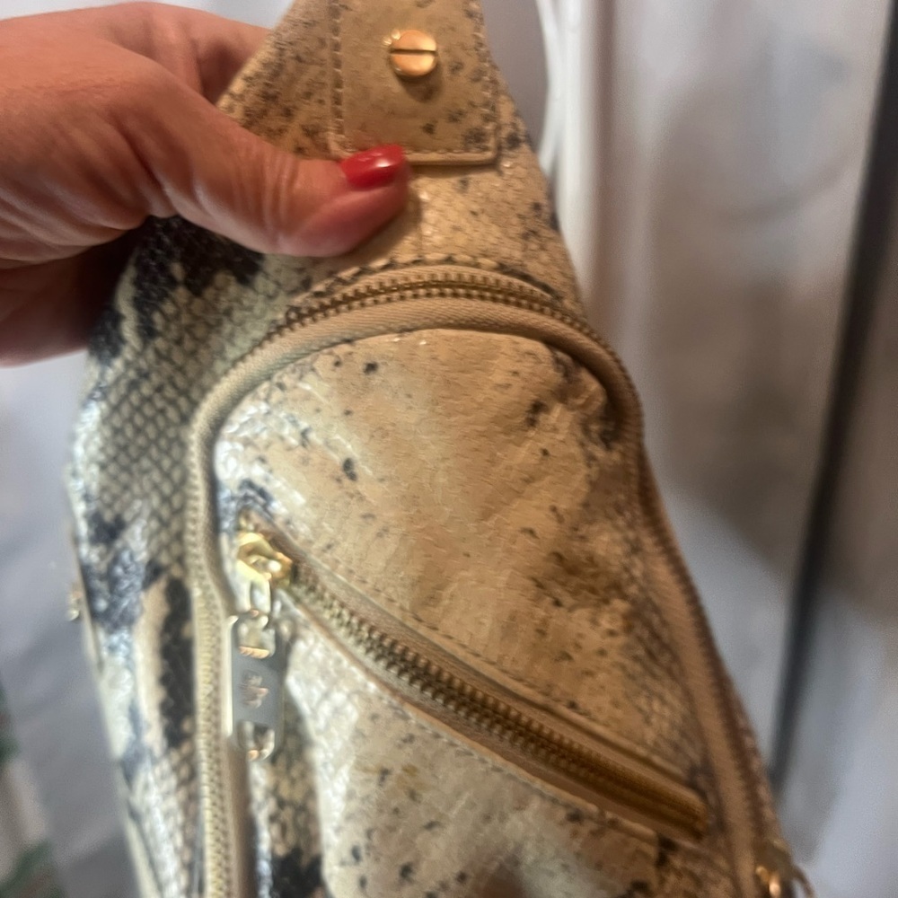 ALEXIS HUDSON Designer Snake Skin Leather Large handbag Two Zipper Closure - Picture 7 of 13